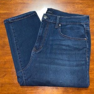 Aeropostale women’s high rise jeggings. Like new. Smoke/pet free home.